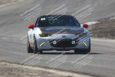 media/Oct-18-2025-Speed Ventures (Sat) [[8b3b7cf525]]/Yellow/Session 2 (Phil Hill)/